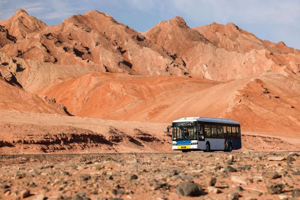 烈日淬金,极限驭行——比亚迪商用车2024年夏季高温测试 - 第2张 - 提加商用车网 烈日淬金,极限驭行——比亚迪商用车2024年夏季高温测试 - 第2张