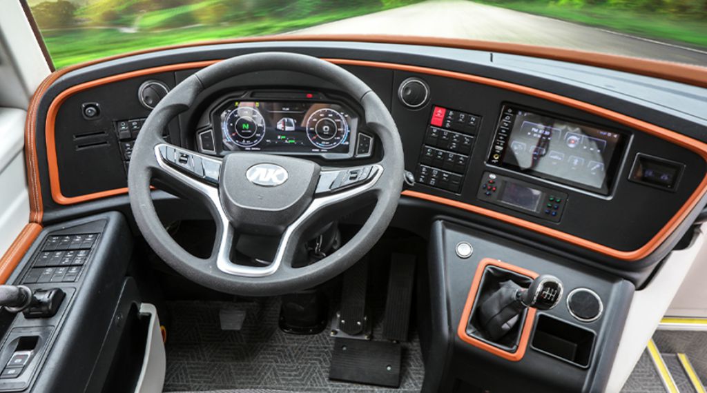 主打出游 “松弛感” 安凯N8系列让旅行慢下来 - 第3张 - 提加商用车网 主打出游 “松弛感” 安凯N8系列让旅行慢下来 - 第3张