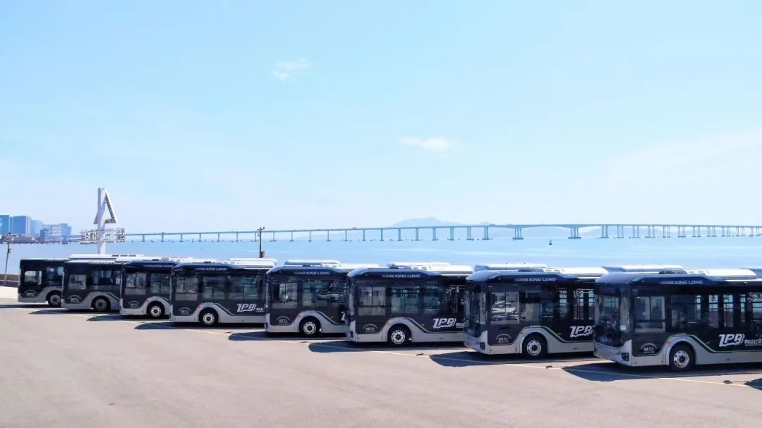 金时金事 | “小车轮”跑出民生“幸福路”,金龙M8奔赴舟山赋能 - 第1张 - 提加商用车网 金时金事 | “小车轮”跑出民生“幸福路”,金龙M8奔赴舟山赋能 - 第1张