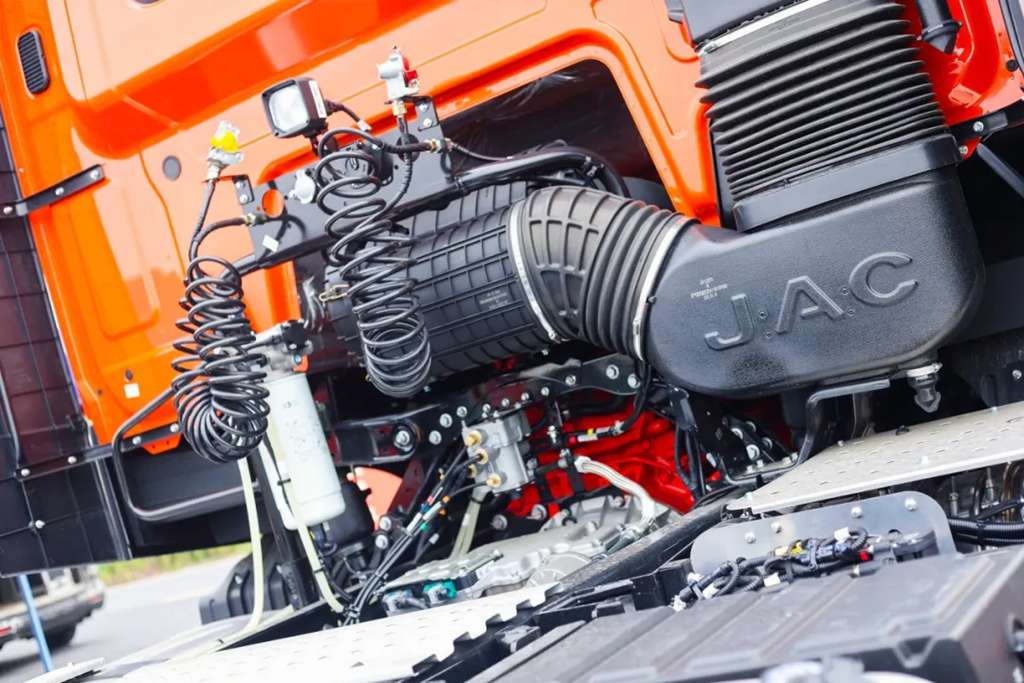 明星产品丨干线物流的得力助手,江淮星耀X7让生意更加红火! - 第1张 - 提加商用车网 明星产品丨干线物流的得力助手,江淮星耀X7让生意更加红火! - 第1张