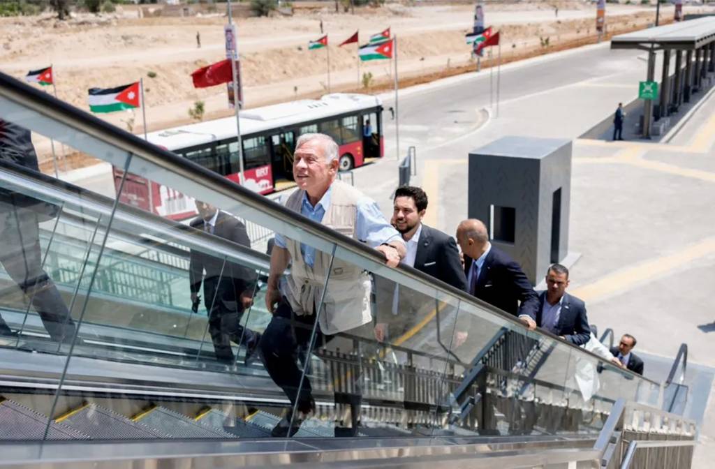 金时金事 | 金龙扬帆再出海,12米BRT公交驶向约旦 - 第4张 - 提加商用车网 金时金事 | 金龙扬帆再出海,12米BRT公交驶向约旦 - 第4张