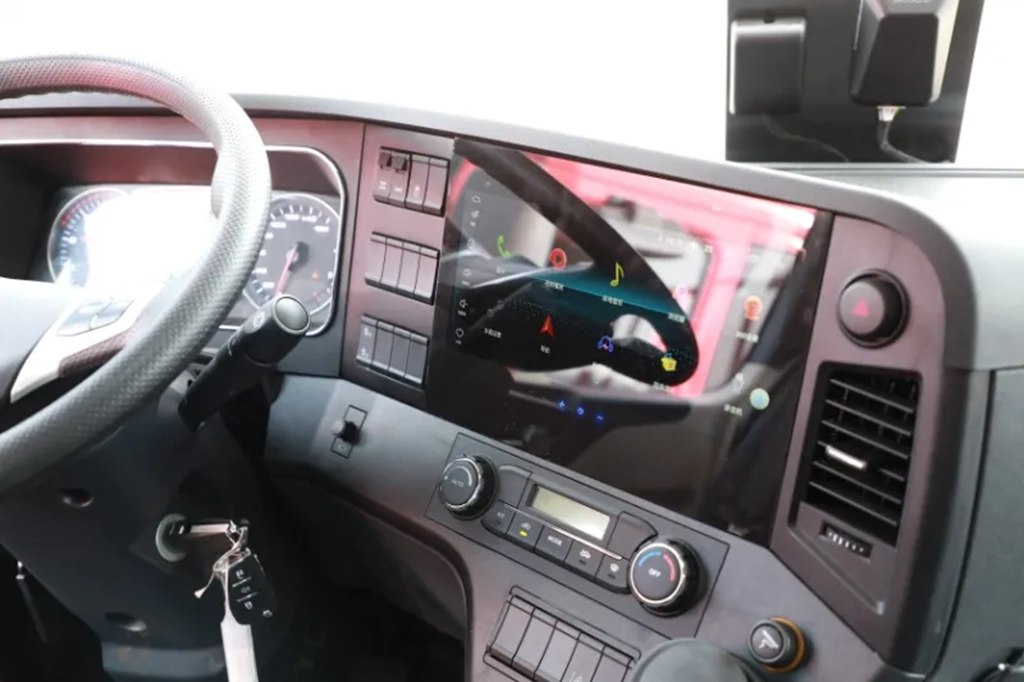 明星产品丨“冰鲜1号”江淮星耀X5冷藏车,用鲜美品质助力收益提升 - 第4张 - 提加商用车网 明星产品丨“冰鲜1号”江淮星耀X5冷藏车,用鲜美品质助力收益提升 - 第4张