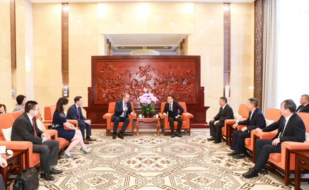 玉柴与罗罗动力签署二期项目合作协议 再续强强联合新篇章 - 第2张 - 提加商用车网 玉柴与罗罗动力签署二期项目合作协议 再续强强联合新篇章 - 第2张