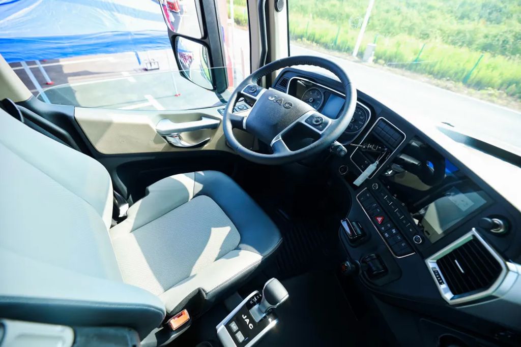 明星产品丨干线物流的得力助手,江淮星耀X7让生意更加红火! - 第6张 - 提加商用车网 明星产品丨干线物流的得力助手,江淮星耀X7让生意更加红火! - 第6张