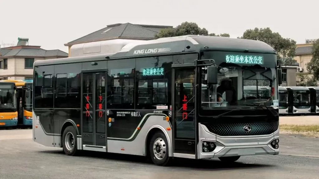 金时金事 | “小车轮”跑出民生“幸福路”,金龙M8奔赴舟山赋能 - 第8张 - 提加商用车网 金时金事 | “小车轮”跑出民生“幸福路”,金龙M8奔赴舟山赋能 - 第8张