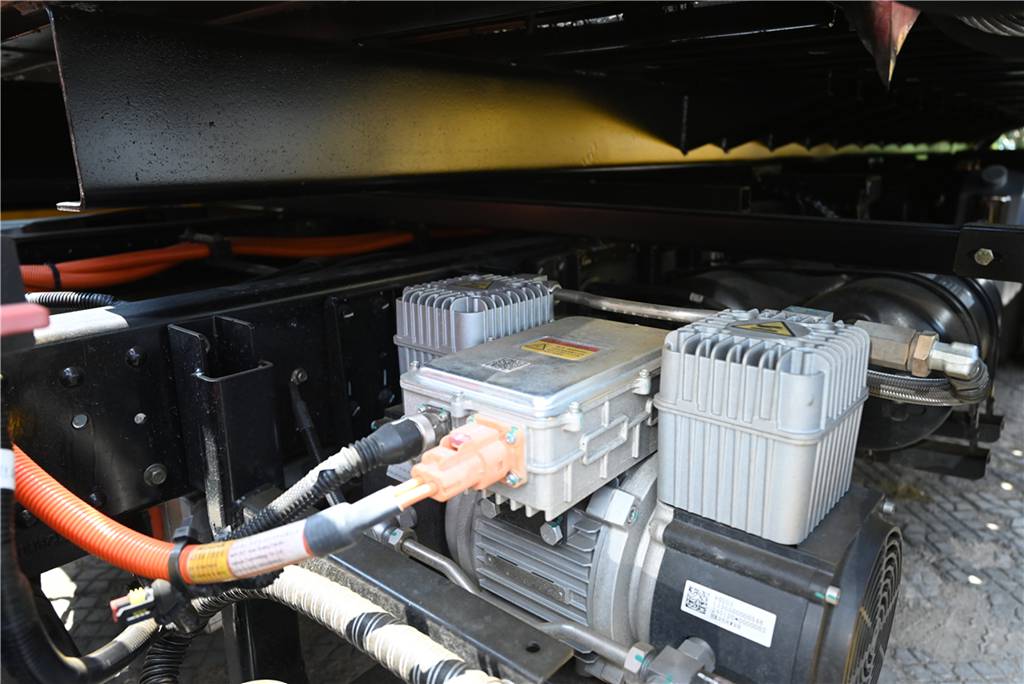 欧马可为何被称为“清障一哥”?看看这款车的实力你就明白了 - 第10张 - 提加商用车网 欧马可为何被称为“清障一哥”?看看这款车的实力你就明白了 - 第10张