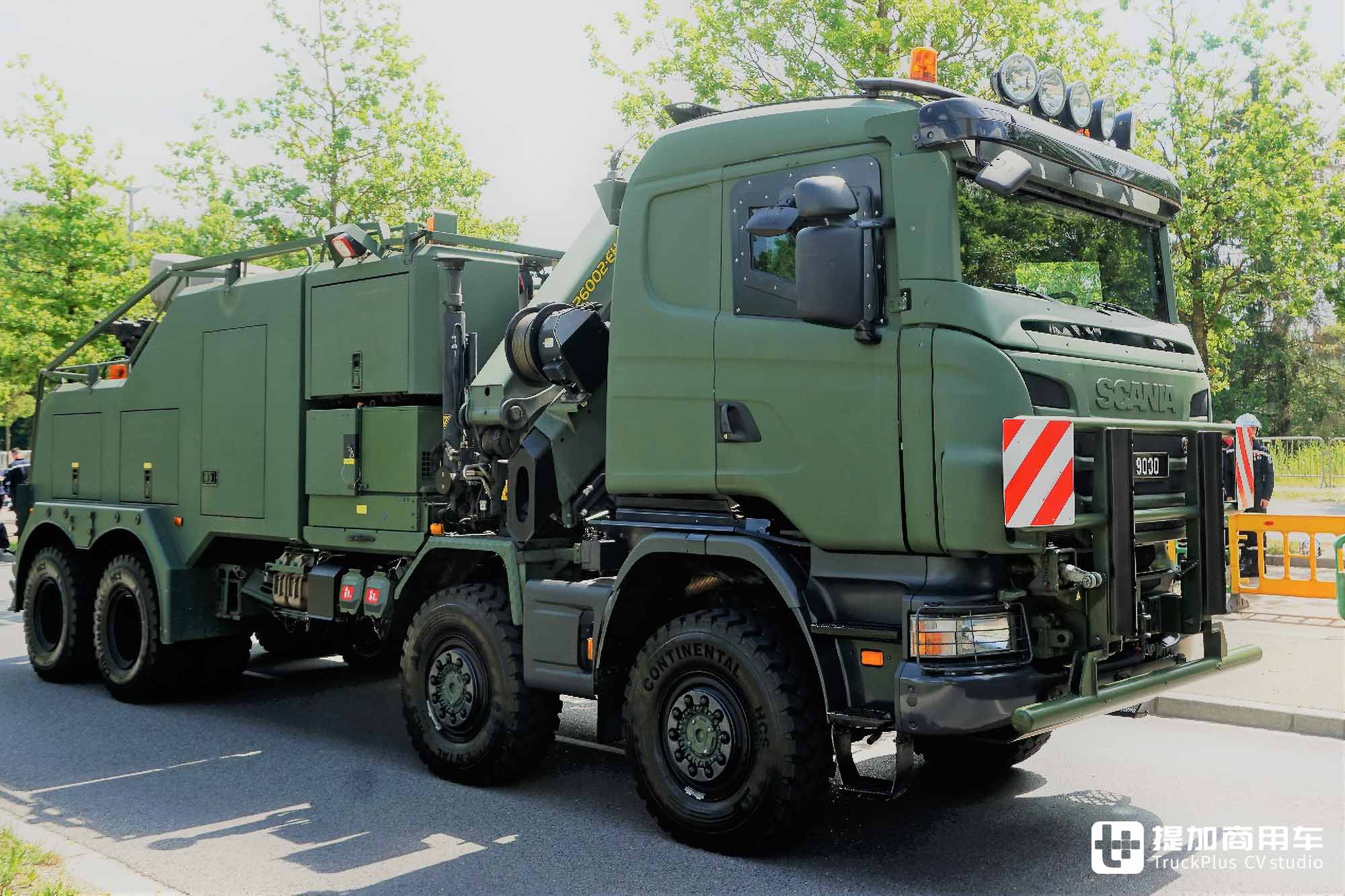 8x8全驱+V8发动机,奥地利安普上装,斯堪尼亚660 S军用重型清障车见过没 - 第3张 - 提加商用车网 8x8全驱+V8发动机,奥地利安普上装,斯堪尼亚660 S军用重型清障车见过没 - 第3张