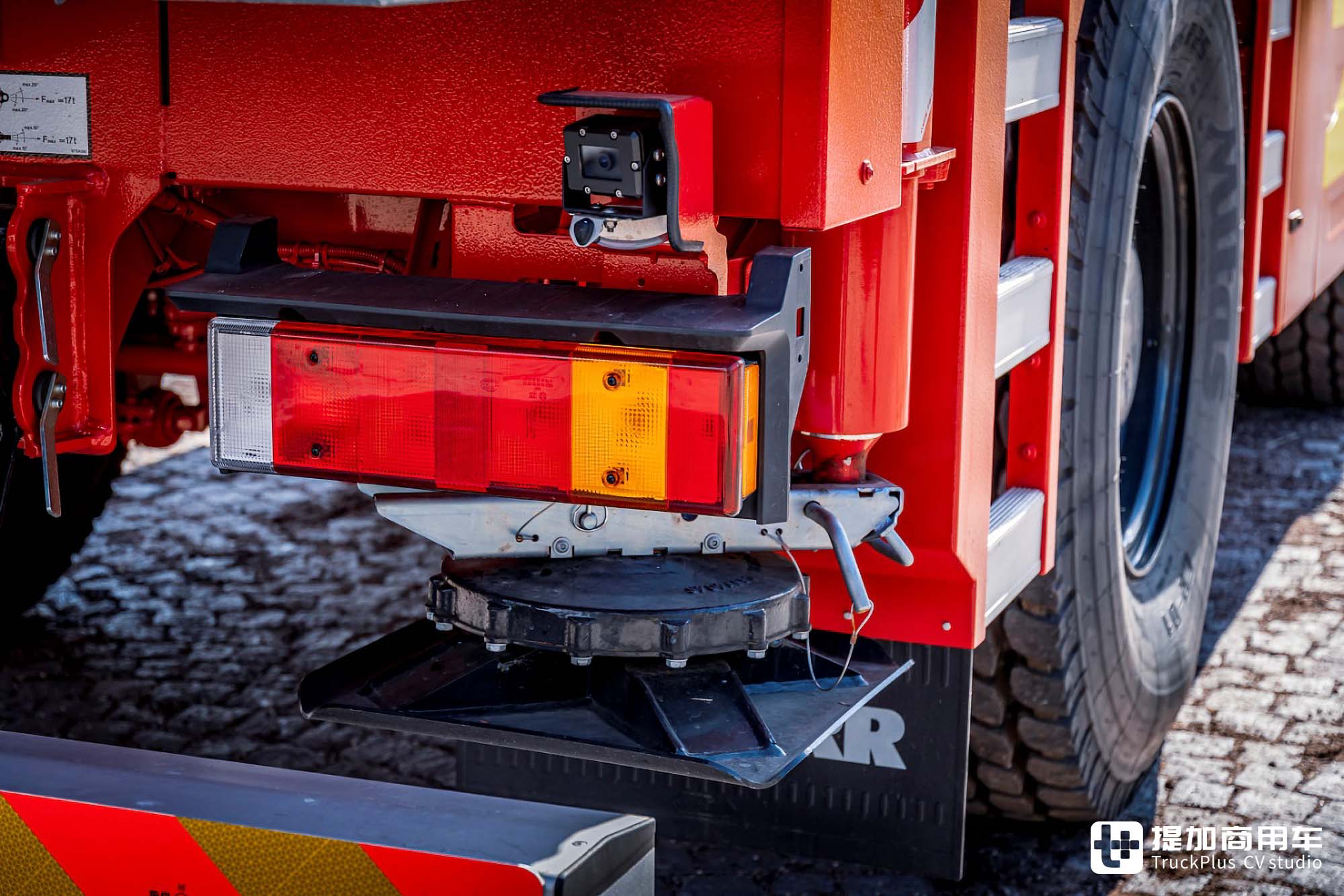 消防局也用吊车?4x4全驱配全轮转向+蟹行模式,带你看利勃海尔LTM 1030-2.1全地面起重机 - 第19张 - 提加商用车网 消防局也用吊车?4x4全驱配全轮转向+蟹行模式,带你看利勃海尔LTM 1030-2.1全地面起重机 - 第19张