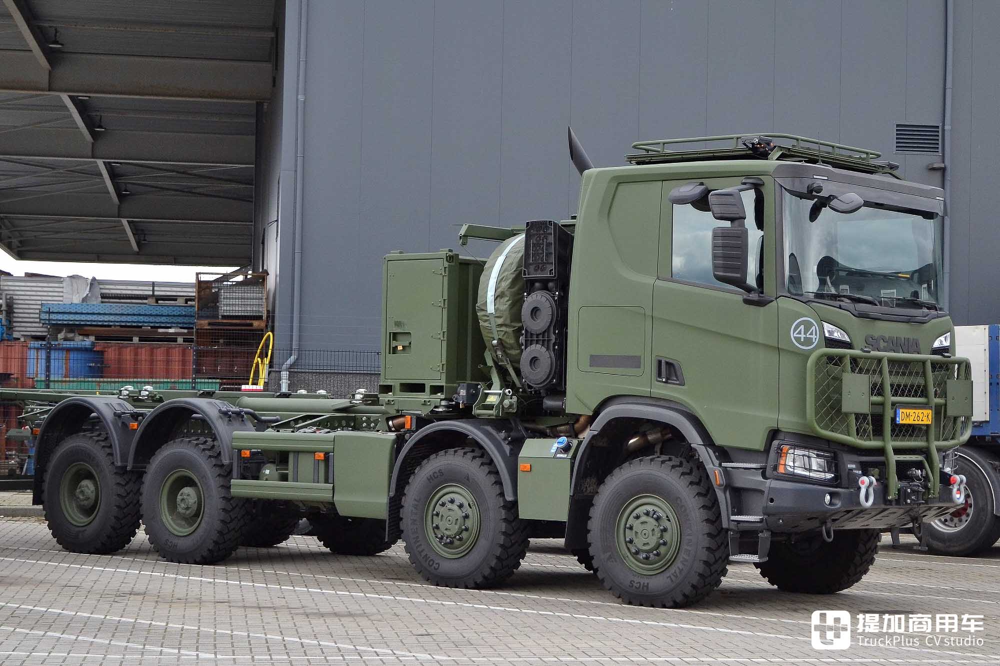 8x8全驱+V8发动机,奥地利安普上装,斯堪尼亚660 S军用重型清障车见过没 - 第19张 - 提加商用车网 8x8全驱+V8发动机,奥地利安普上装,斯堪尼亚660 S军用重型清障车见过没 - 第19张
