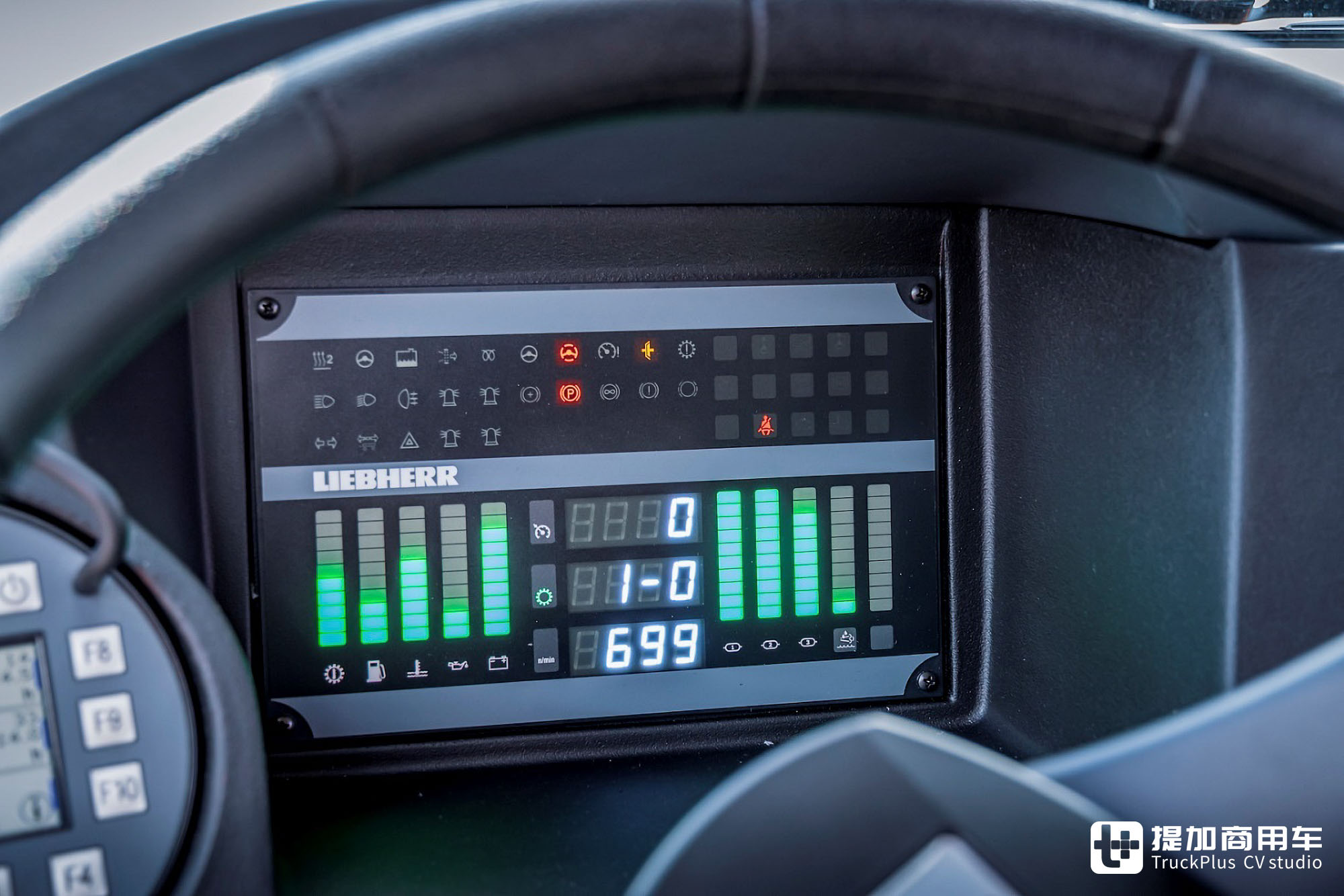 消防局也用吊车?4x4全驱配全轮转向+蟹行模式,带你看利勃海尔LTM 1030-2.1全地面起重机 - 第26张 - 提加商用车网 消防局也用吊车?4x4全驱配全轮转向+蟹行模式,带你看利勃海尔LTM 1030-2.1全地面起重机 - 第26张