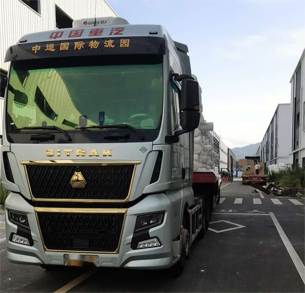 后悔没早点买!老司机说开汕德卡G7H 590燃气车单驾跑长途超级爽 - 第2张 - 提加商用车网 后悔没早点买!老司机说开汕德卡G7H 590燃气车单驾跑长途超级爽 - 第2张