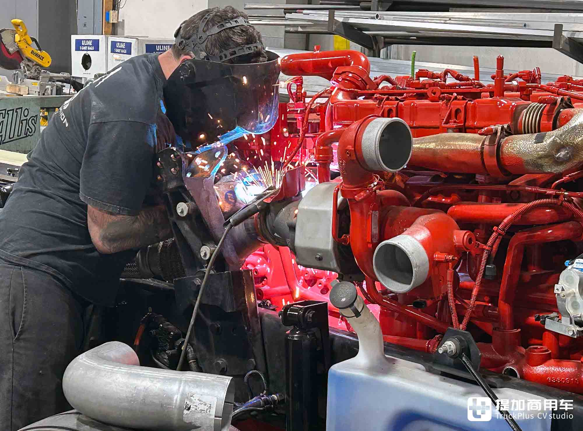 石油公司造重卡?高铁造型,还与解放合作,壳牌Starship系列卡车见过没 - 第27张 - 提加商用车网 石油公司造重卡?高铁造型,还与解放合作,壳牌Starship系列卡车见过没 - 第27张