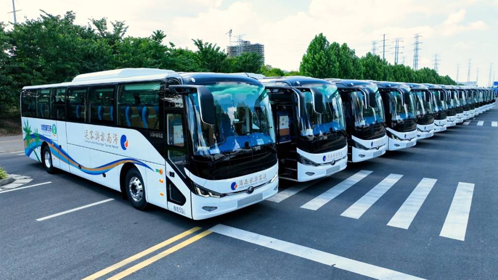 130辆!宇通高端新能源旅游客车交付海南 - 第3张 - 提加商用车网 130辆!宇通高端新能源旅游客车交付海南 - 第3张