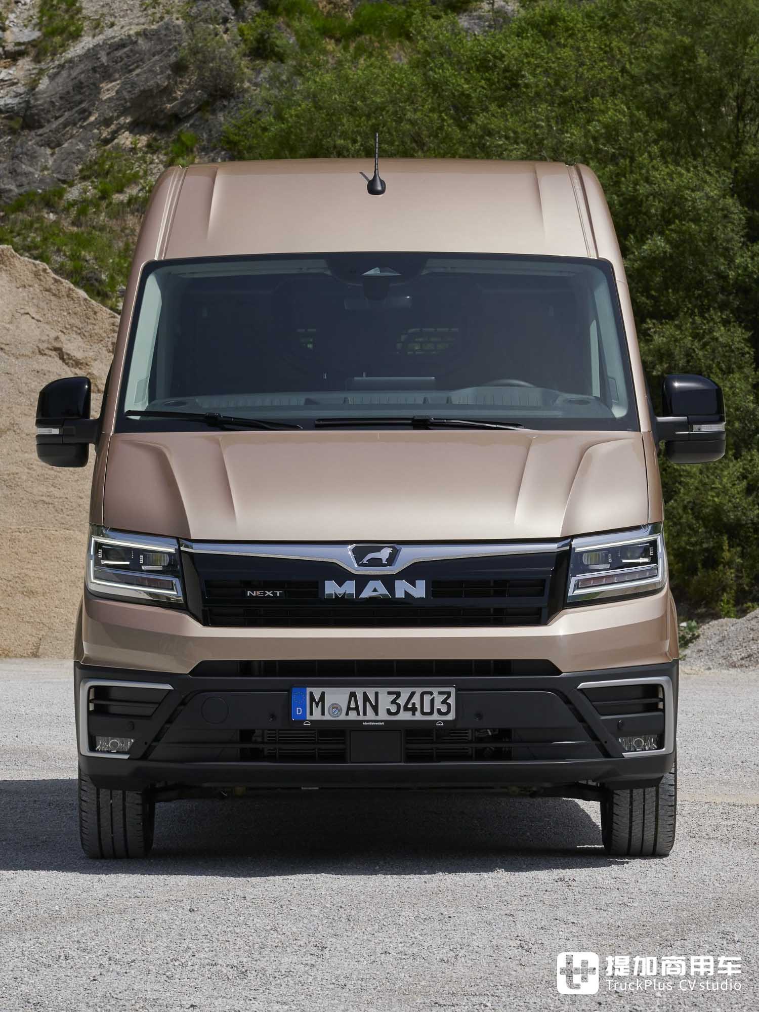 B型越野房车圣体?4x4全驱+智能座舱,德国曼恩TGE Next Level厢货了解一下 - 第4张 - 提加商用车网 B型越野房车圣体?4x4全驱+智能座舱,德国曼恩TGE Next Level厢货了解一下 - 第4张