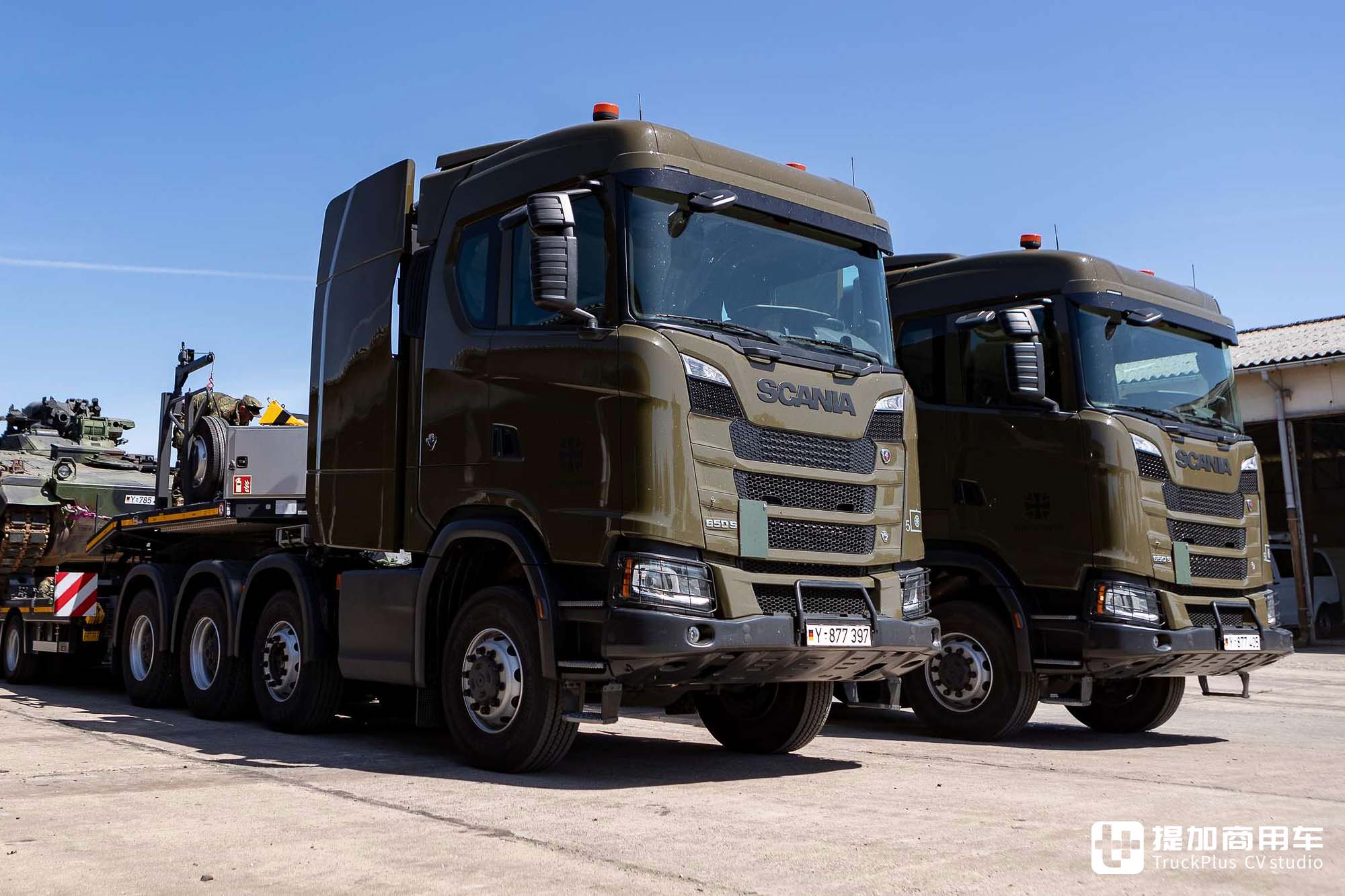 8x6驱动配V8发动机,牵引坦克专用,带您看斯堪尼亚650 S XT军用重型牵引车 - 第5张 - 提加商用车网 8x6驱动配V8发动机,牵引坦克专用,带您看斯堪尼亚650 S XT军用重型牵引车 - 第5张