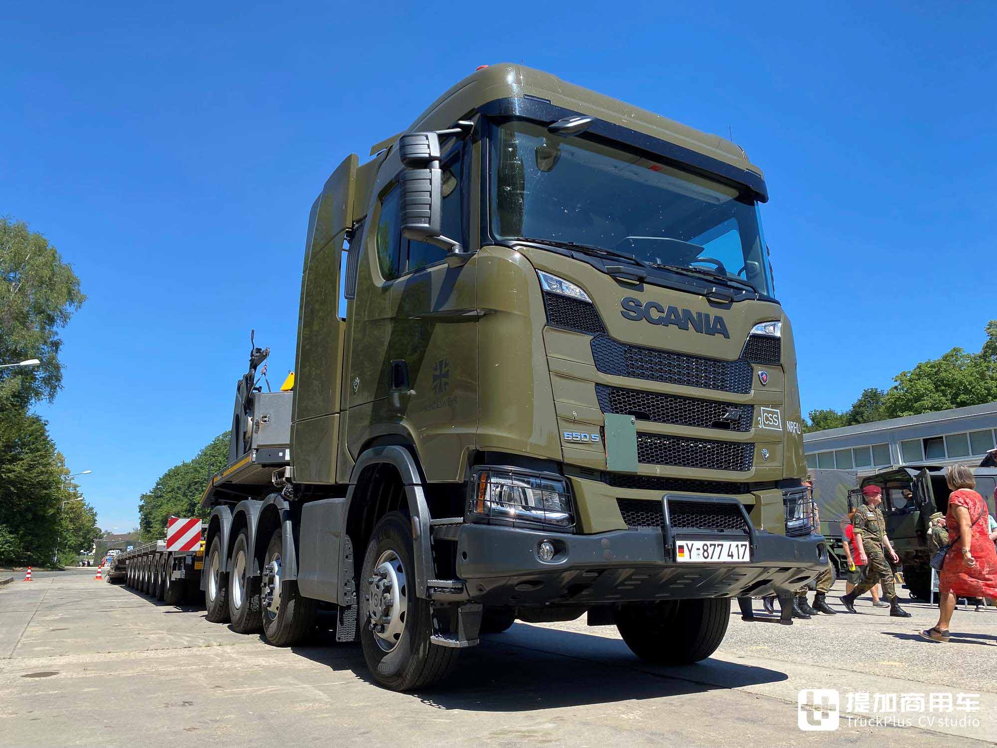 8x6驱动配V8发动机,牵引坦克专用,带您看斯堪尼亚650 S XT军用重型牵引车 - 第8张 - 提加商用车网 8x6驱动配V8发动机,牵引坦克专用,带您看斯堪尼亚650 S XT军用重型牵引车 - 第8张