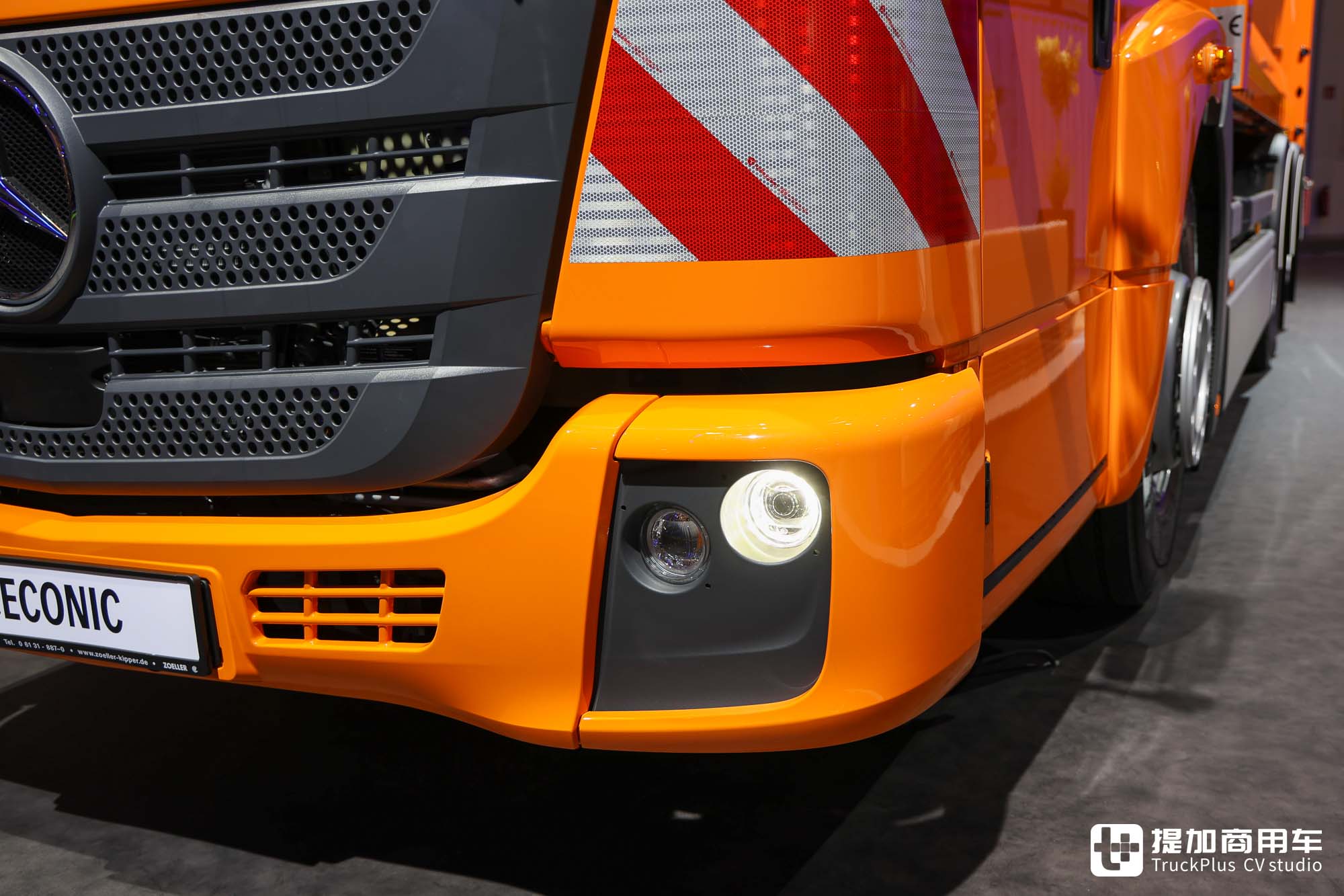 2024IAA:低入口卡车领域的先驱者,奔驰eEconic 300纯电动车型实拍 - 第11张 - 提加商用车网 2024IAA:低入口卡车领域的先驱者,奔驰eEconic 300纯电动车型实拍 - 第11张