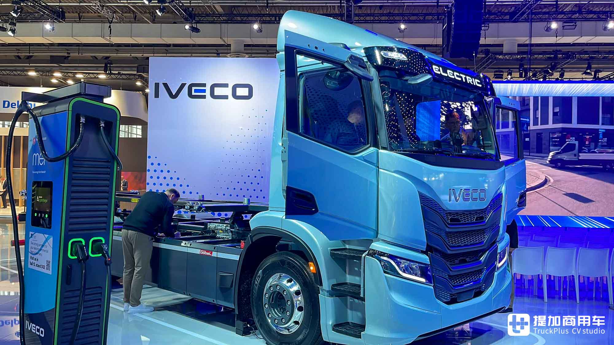 2024IAA:氢内燃+增程混动亮相,eMoovy纯电轻型商用车首发,依维柯展品解读 - 第15张 - 提加商用车网 2024IAA:氢内燃+增程混动亮相,eMoovy纯电轻型商用车首发,依维柯展品解读 - 第15张