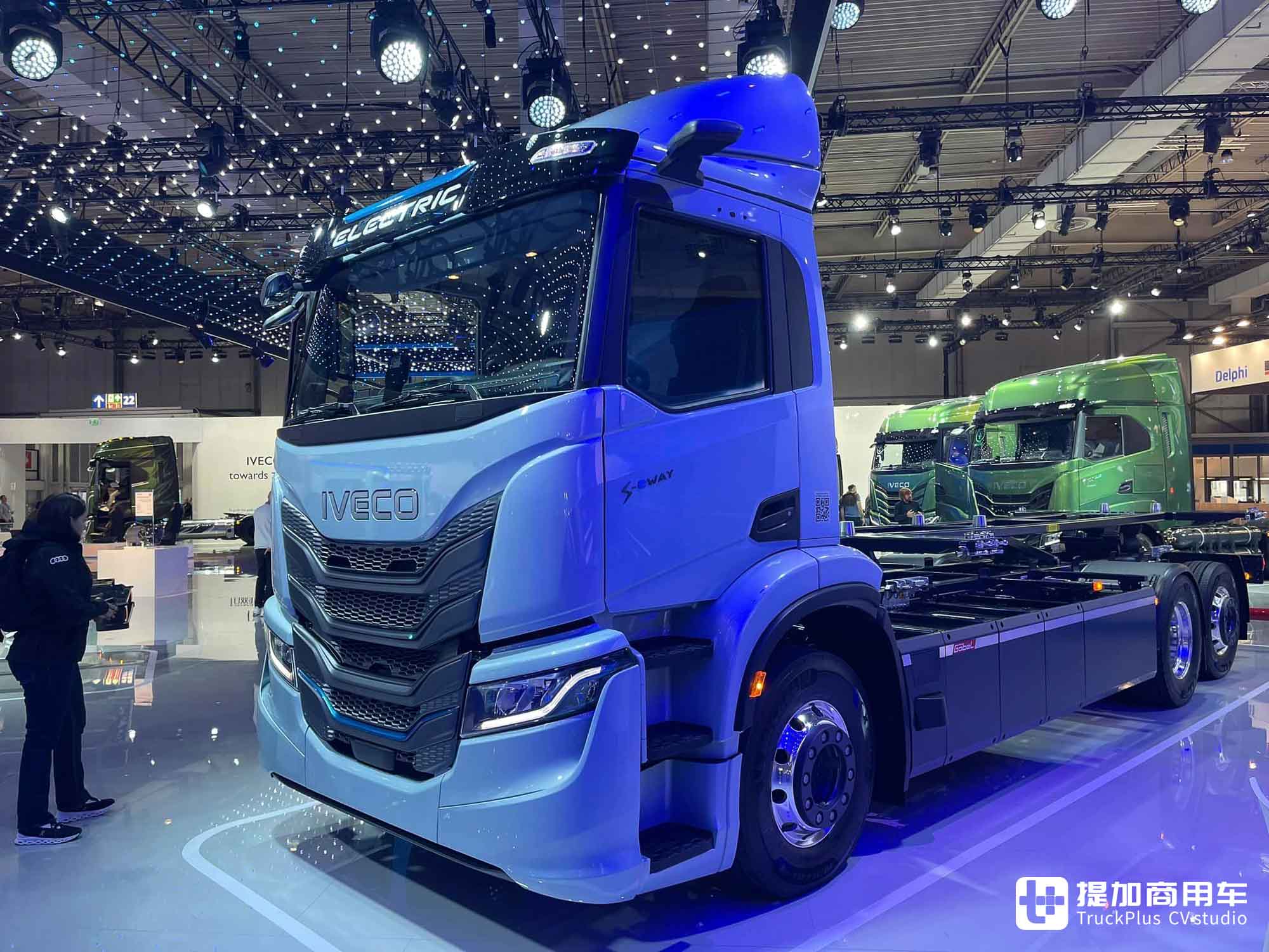 2024IAA:氢内燃+增程混动亮相,eMoovy纯电轻型商用车首发,依维柯展品解读 - 第16张 - 提加商用车网 2024IAA:氢内燃+增程混动亮相,eMoovy纯电轻型商用车首发,依维柯展品解读 - 第16张