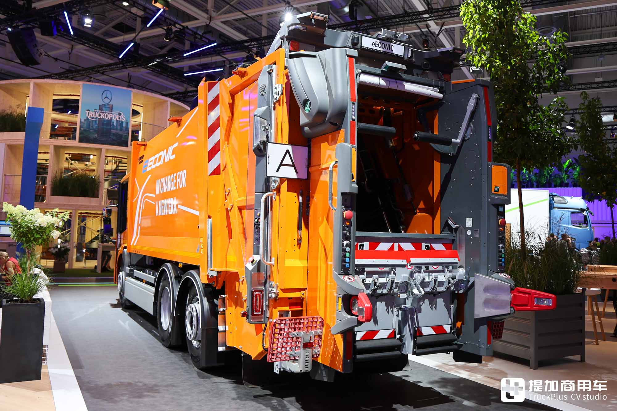 2024IAA:低入口卡车领域的先驱者,奔驰eEconic 300纯电动车型实拍 - 第20张 - 提加商用车网 2024IAA:低入口卡车领域的先驱者,奔驰eEconic 300纯电动车型实拍 - 第20张