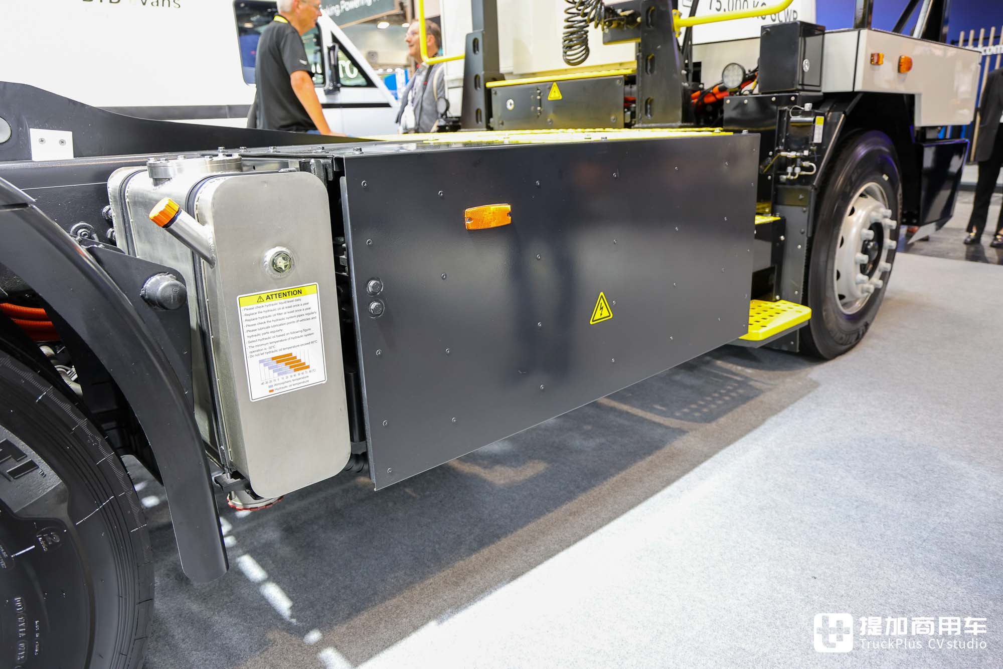 2024IAA:E-VALI纯电厢货、EYT 2.0码头牵引车亮相,比亚迪双新品全球首发 - 第31张 - 提加商用车网 2024IAA:E-VALI纯电厢货、EYT 2.0码头牵引车亮相,比亚迪双新品全球首发 - 第31张