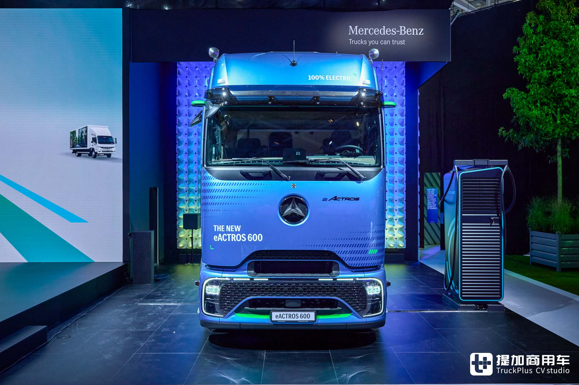 2024IAA:聚焦脱碳及数字化、智能化,奔驰带来多款柴油、纯电动前沿展品 - 第4张 - 提加商用车网 2024IAA:聚焦脱碳及数字化、智能化,奔驰带来多款柴油、纯电动前沿展品 - 第4张