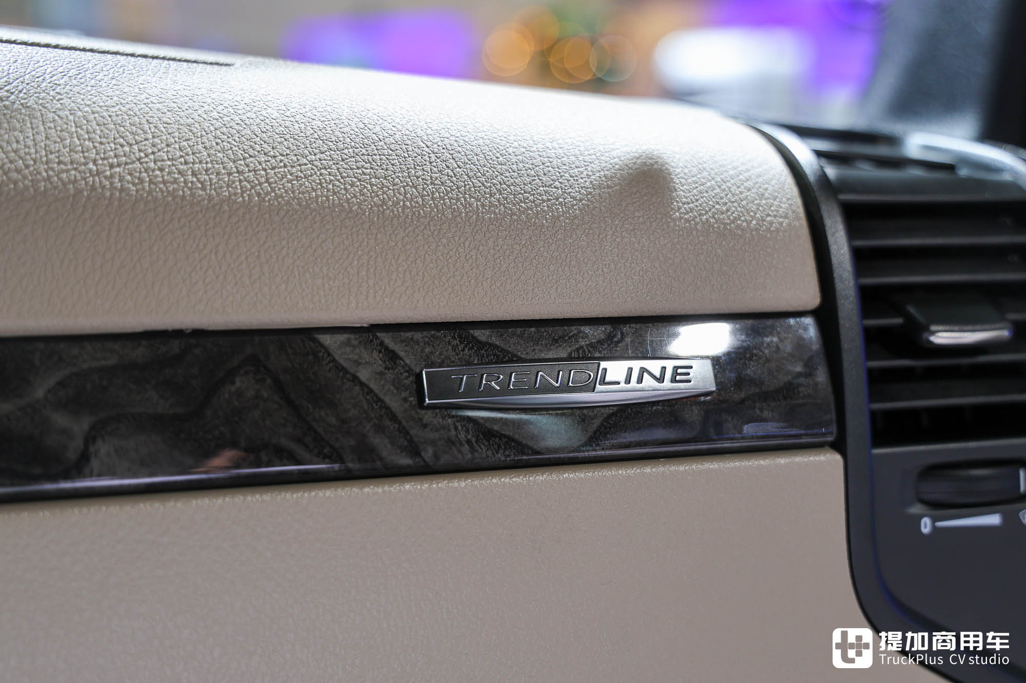 2024IAA:未来派全新平台,柴油动力再升级,奔驰新一代Actros L旗舰车型来袭 - 第47张 - 提加商用车网 2024IAA:未来派全新平台,柴油动力再升级,奔驰新一代Actros L旗舰车型来袭 - 第47张