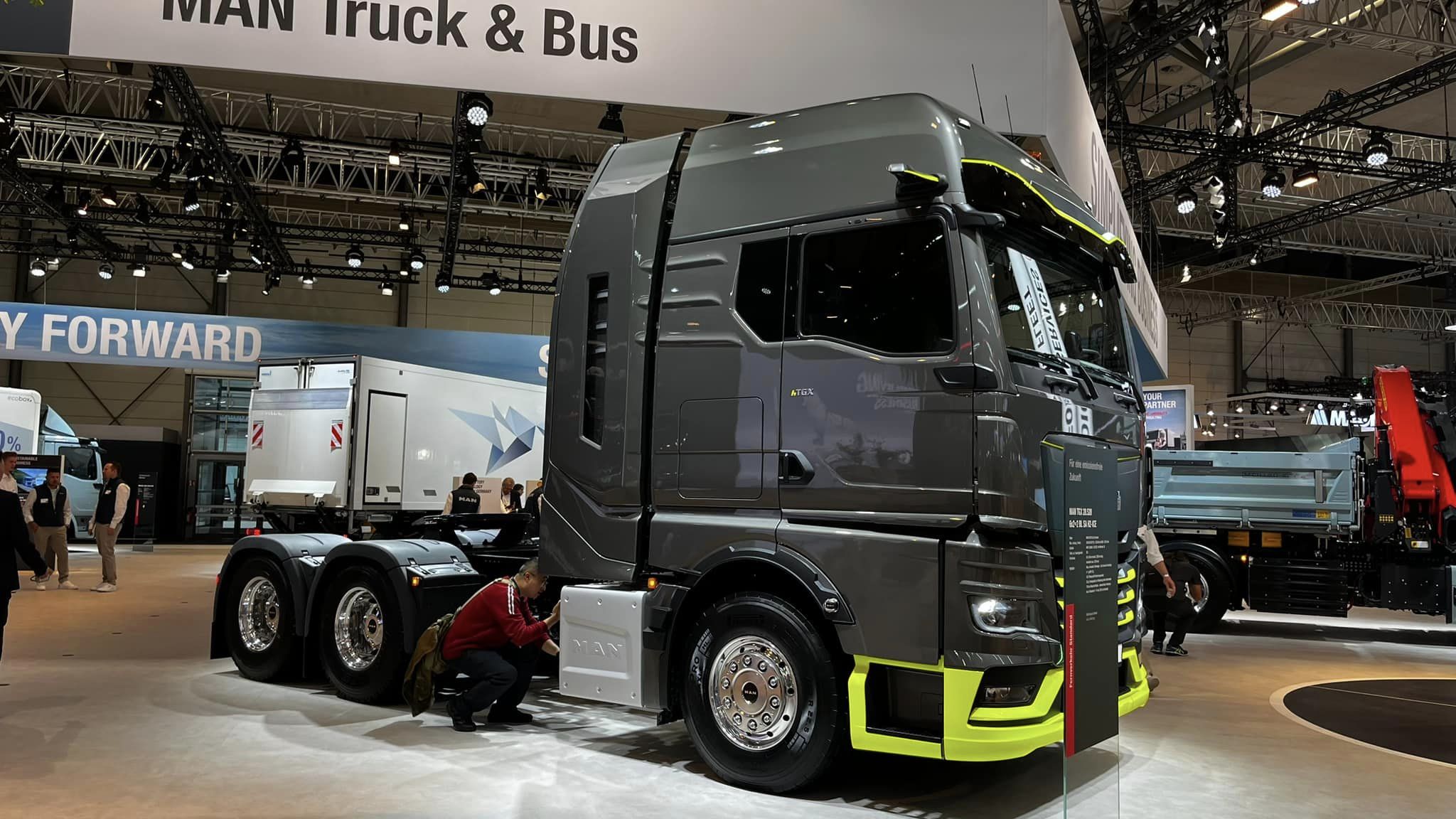 2024IAA:纯电动、氢内燃齐亮相,柴油动力链革新,德国曼恩展品解读 - 第17张 - 提加商用车网 2024IAA:纯电动、氢内燃齐亮相,柴油动力链革新,德国曼恩展品解读 - 第17张