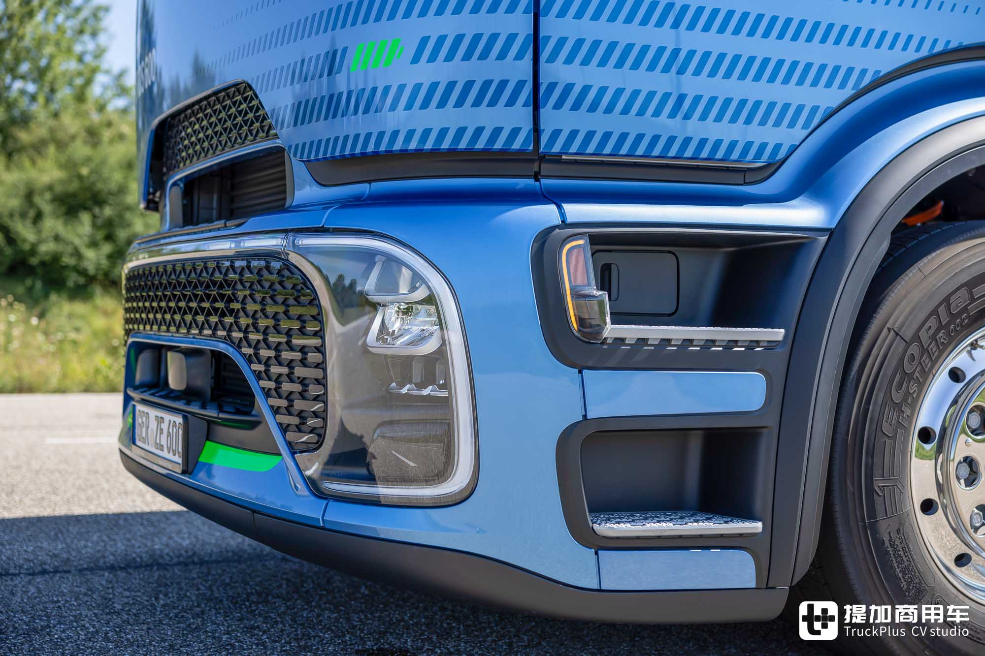 2024IAA:聚焦脱碳及数字化、智能化,奔驰带来多款柴油、纯电动前沿展品 - 第5张 - 提加商用车网 2024IAA:聚焦脱碳及数字化、智能化,奔驰带来多款柴油、纯电动前沿展品 - 第5张