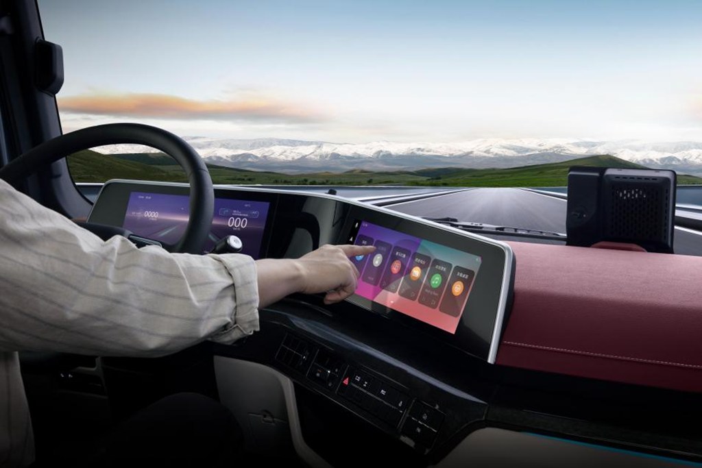 随心驾驭、高效节能!欧曼银河9以创新科技重新定义重卡性能新标准 - 第2张 - 提加商用车网 随心驾驭、高效节能!欧曼银河9以创新科技重新定义重卡性能新标准 - 第2张