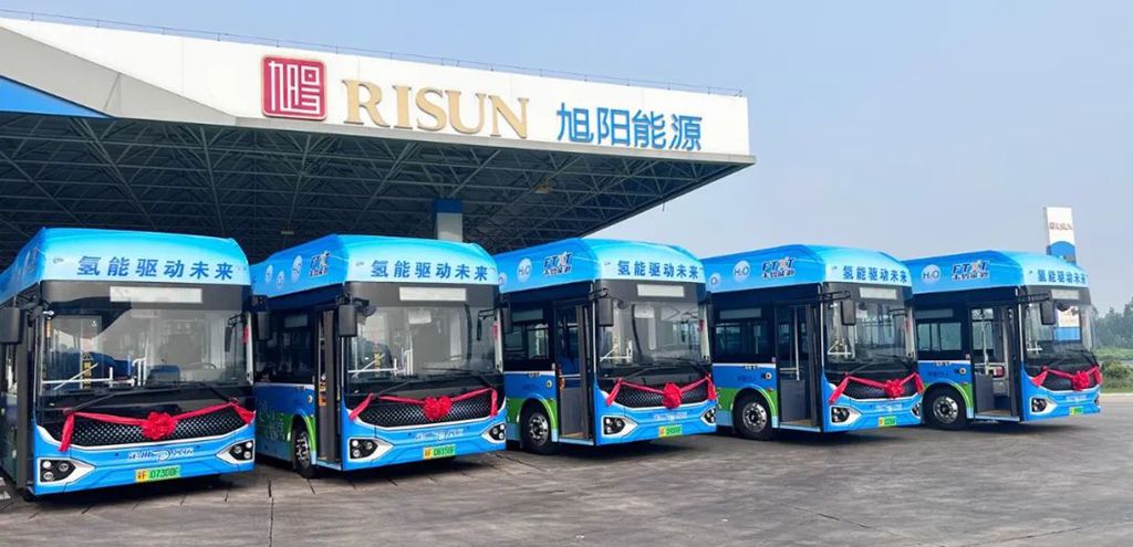 未势能源配套多款氢能车型批量交付,助力定州打造北方“氢城” - 第2张 - 提加商用车网 未势能源配套多款氢能车型批量交付,助力定州打造北方“氢城” - 第2张