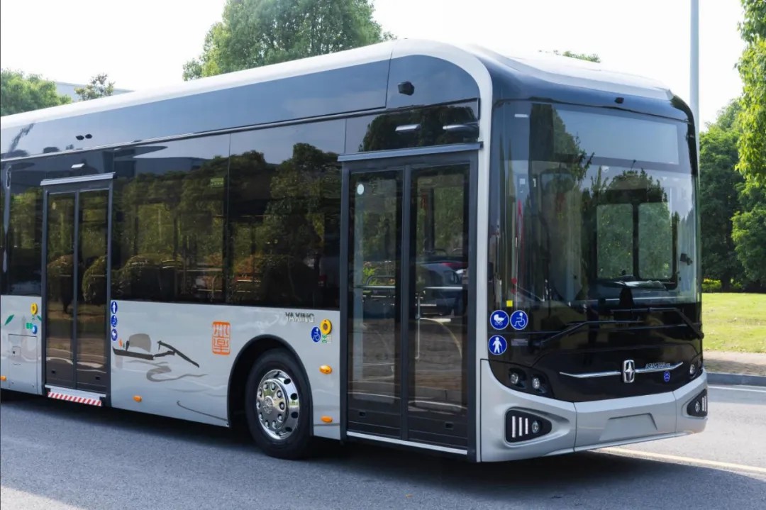 【车展品鉴】带您走进亚星全新C12E乘客篇——优质出行体验 - 第7张