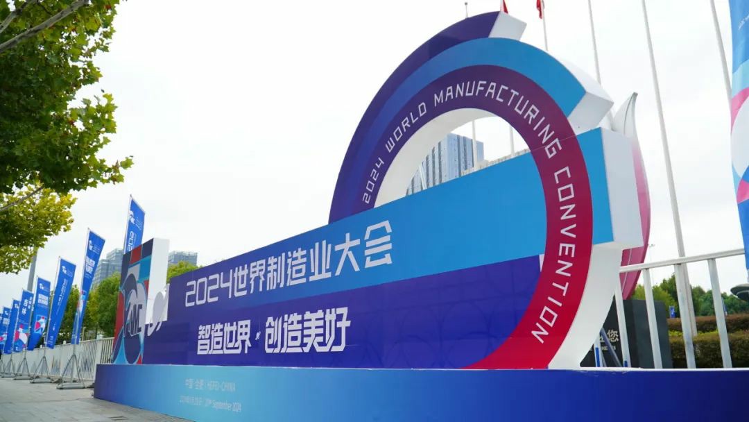 高标准护航世界级盛会,安凯再次擦亮中国制造“金名片” - 第1张 - 提加商用车网 高标准护航世界级盛会,安凯再次擦亮中国制造“金名片” - 第1张