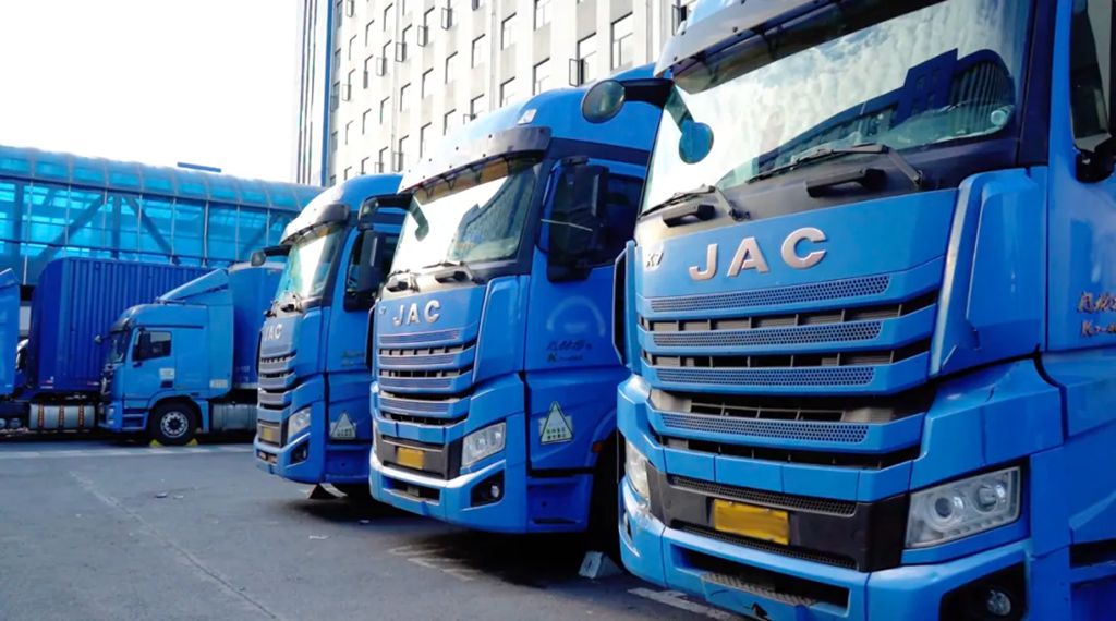 发哥驾到丨出车六检,中通快递王师傅K7百万公里无大修的奥秘 - 第4张 - 提加商用车网 发哥驾到丨出车六检,中通快递王师傅K7百万公里无大修的奥秘 - 第4张