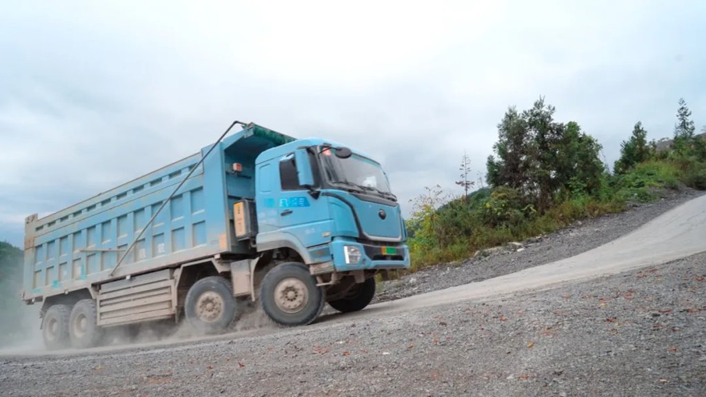 探秘恩施矿山：纯电自卸车如何上演“永动机”般的续航奇迹？ - 第3张