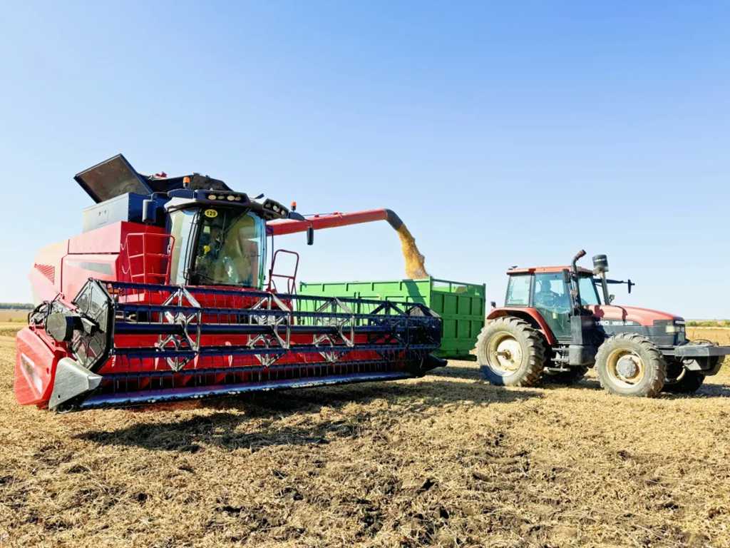 走进“北大仓” 东风康明斯为高效秋收加Buff - 第5张 - 提加商用车网 走进“北大仓” 东风康明斯为高效秋收加Buff - 第5张