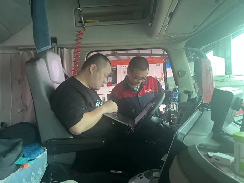 感恩相伴 芯暖金秋 一体化动力链产品推荐会暨客户关怀月正式启动 - 第8张 - 提加商用车网 感恩相伴 芯暖金秋 一体化动力链产品推荐会暨客户关怀月正式启动 - 第8张