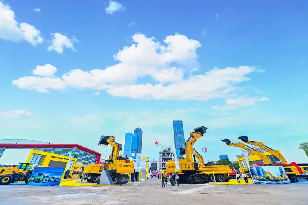 山东重工全球矿业合作伙伴大会暨矿用新品展示会在印尼举行 - 第1张 - 提加商用车网 山东重工全球矿业合作伙伴大会暨矿用新品展示会在印尼举行 - 第1张