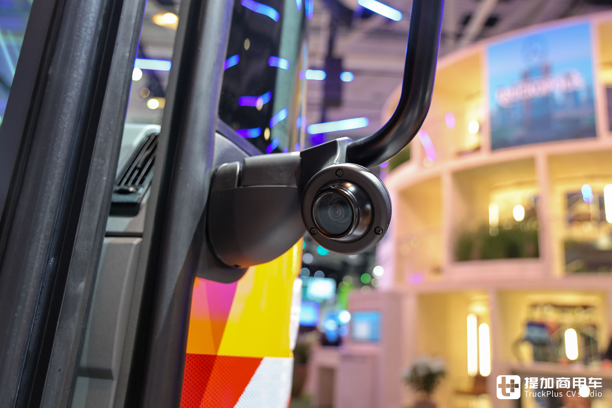 2024IAA:低入口卡车领域的先驱者,奔驰eEconic 300纯电动车型实拍 - 第7张 - 提加商用车网 2024IAA:低入口卡车领域的先驱者,奔驰eEconic 300纯电动车型实拍 - 第7张