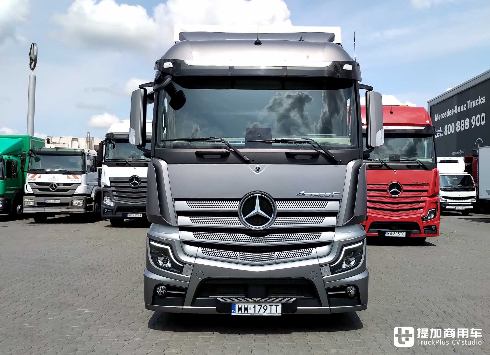 高性价比结合过硬配置,看齐自家旗舰车型?奔驰Actros F Plus车型实力几何 - 第4张 - 提加商用车网 高性价比结合过硬配置,看齐自家旗舰车型?奔驰Actros F Plus车型实力几何 - 第4张