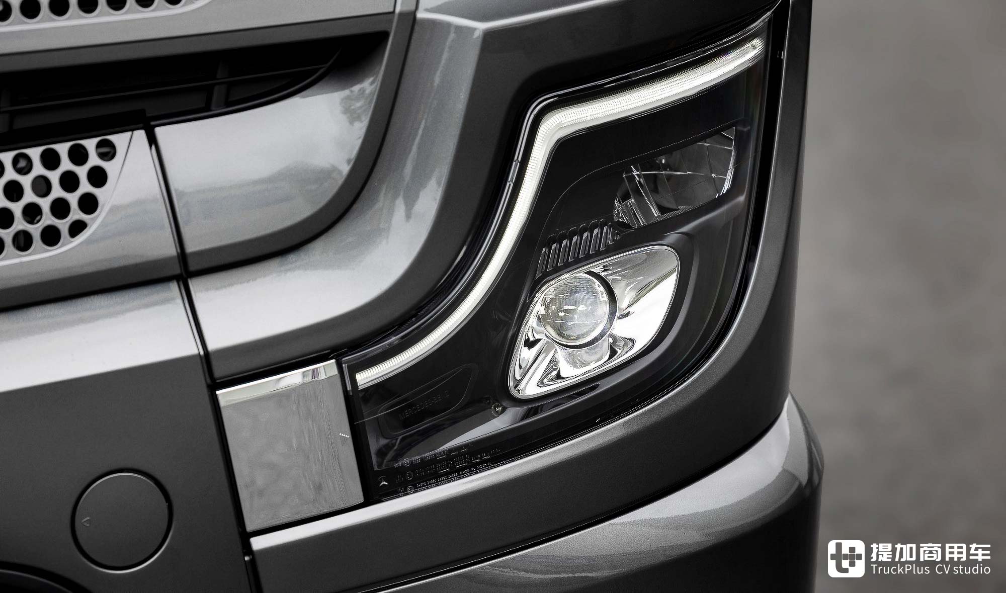 高性价比结合过硬配置,看齐自家旗舰车型?奔驰Actros F Plus车型实力几何 - 第6张 - 提加商用车网 高性价比结合过硬配置,看齐自家旗舰车型?奔驰Actros F Plus车型实力几何 - 第6张