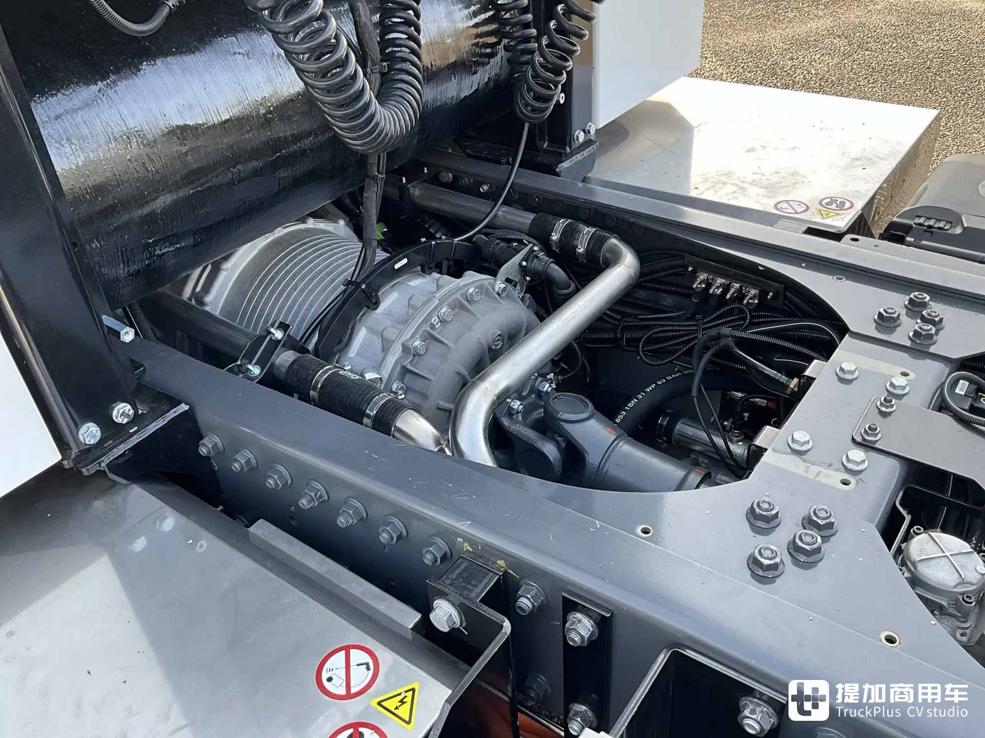 不到20万的氢燃料电池牵引车?卡车新势力“跑路”,剩余库存车敢买吗? - 第10张 - 提加商用车网 不到20万的氢燃料电池牵引车?卡车新势力“跑路”,剩余库存车敢买吗? - 第10张