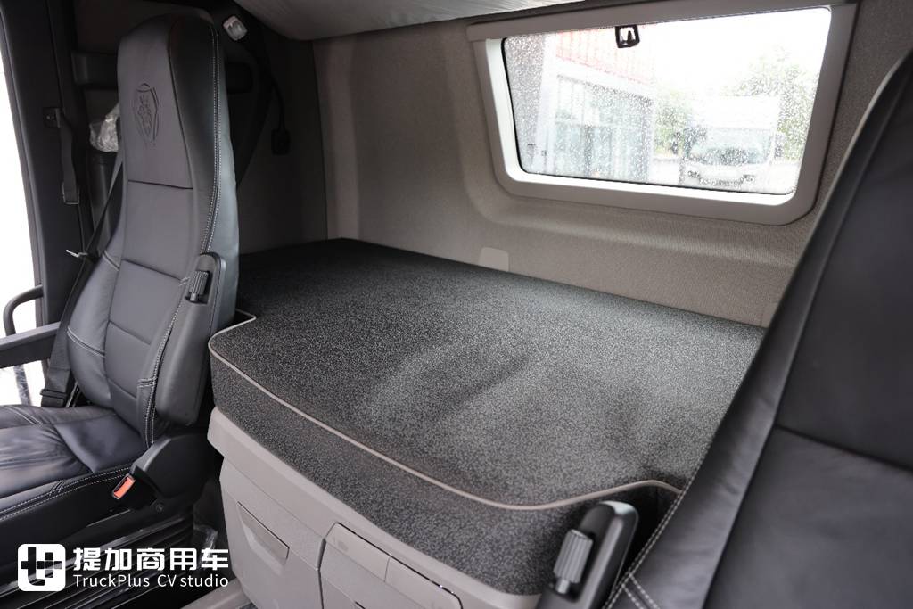 伴随全新一代斯堪尼亚SUPER而来,斯堪尼亚R PRO到底有何不一样?实拍带你好好看看! - 第17张 - 提加商用车网 伴随全新一代斯堪尼亚SUPER而来,斯堪尼亚R PRO到底有何不一样?实拍带你好好看看! - 第17张