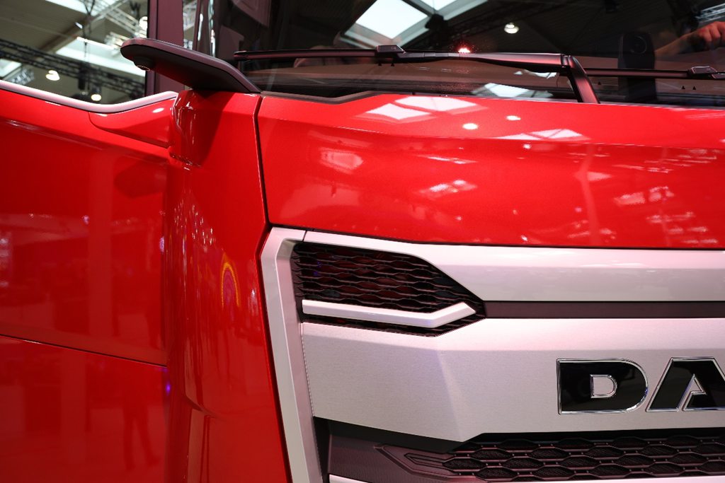 2024IAA:口碑不输斯堪尼亚,达夫顶级公路旗舰XG+焕新升级 - 第10张 - 提加商用车网 2024IAA:口碑不输斯堪尼亚,达夫顶级公路旗舰XG+焕新升级 - 第10张