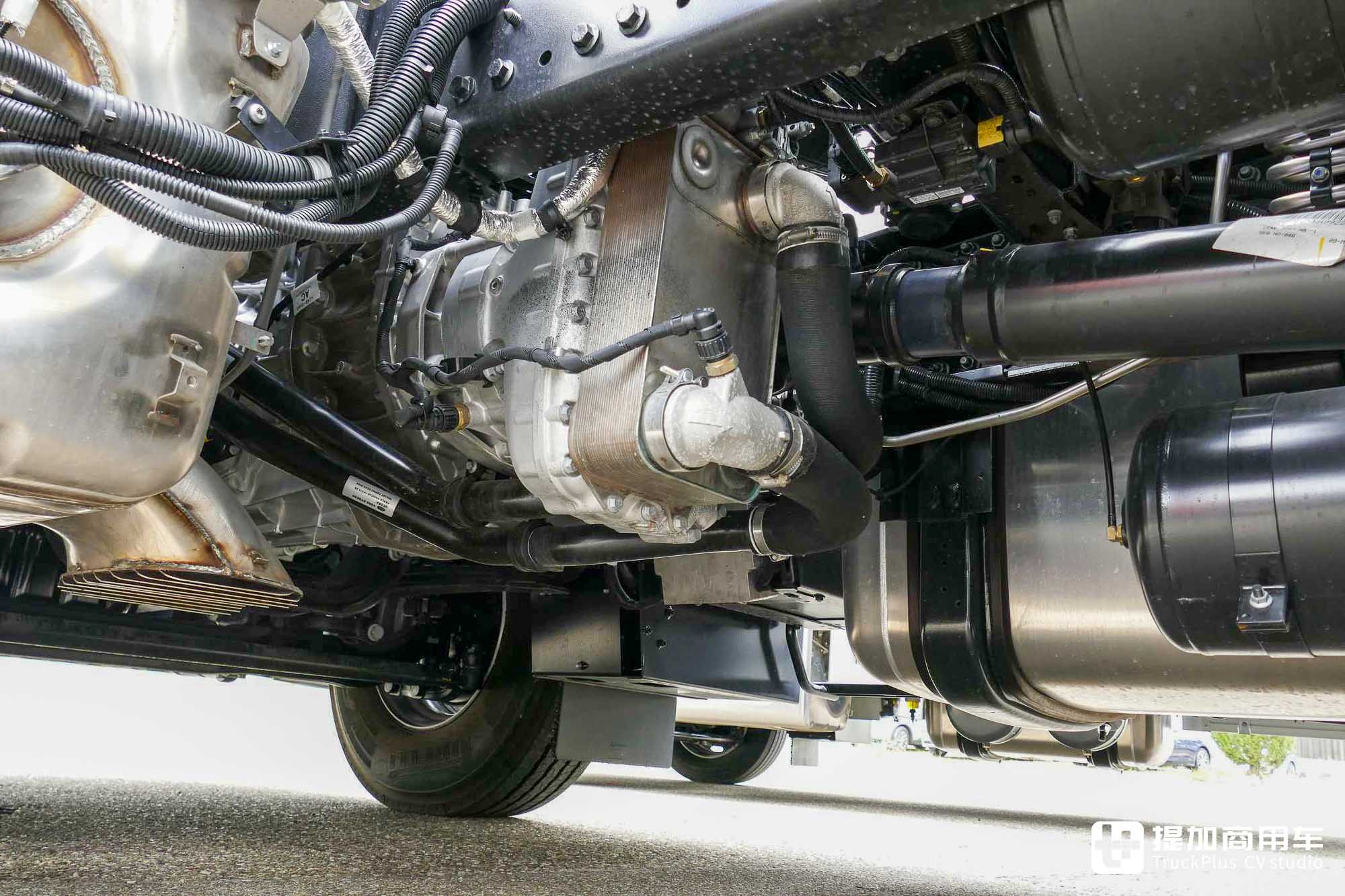 2024IAA:新一代柴油动力链亮相,生活舱车型抢眼,福特卡车展品解读 - 第10张 - 提加商用车网 2024IAA:新一代柴油动力链亮相,生活舱车型抢眼,福特卡车展品解读 - 第10张