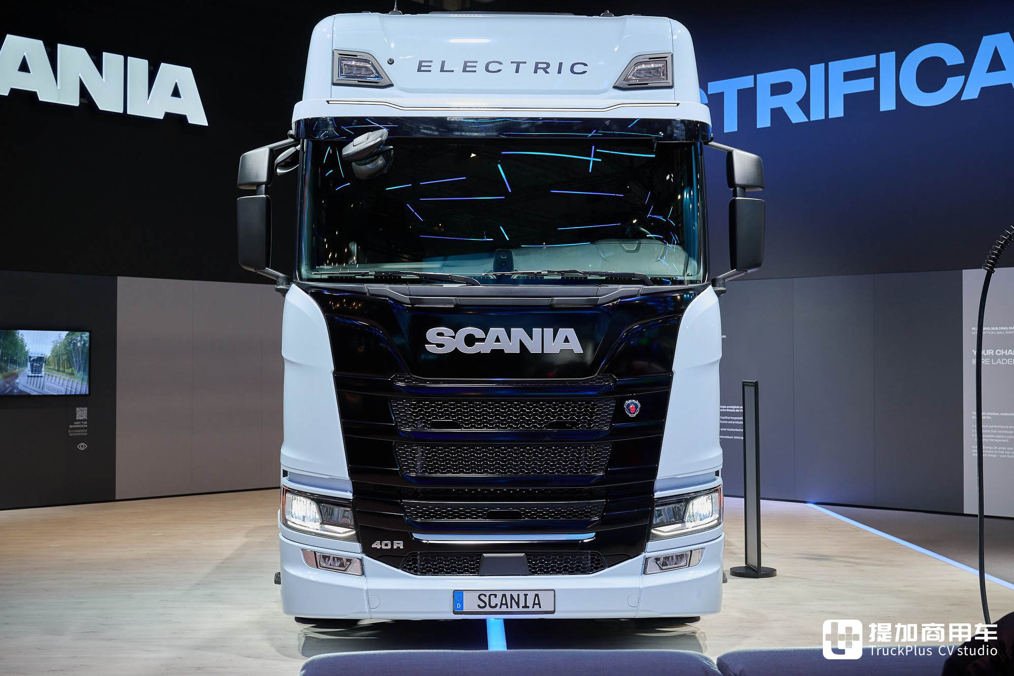 2024IAA:V8发动机、天然气+Super动力齐亮相,纯电车型扩展,斯堪尼亚室内展品解读 - 第13张 - 提加商用车网 2024IAA:V8发动机、天然气+Super动力齐亮相,纯电车型扩展,斯堪尼亚室内展品解读 - 第13张