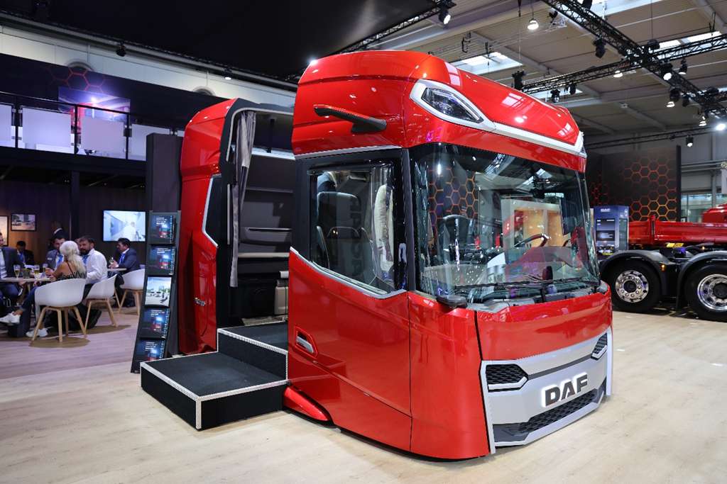 2024IAA:口碑不输斯堪尼亚,达夫顶级公路旗舰XG+焕新升级 - 第16张 - 提加商用车网 2024IAA:口碑不输斯堪尼亚,达夫顶级公路旗舰XG+焕新升级 - 第16张