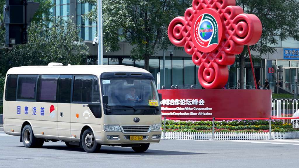 宇通T7再担护航重任 见证中非合作新篇章 - 第2张 - 提加商用车网 宇通T7再担护航重任 见证中非合作新篇章 - 第2张