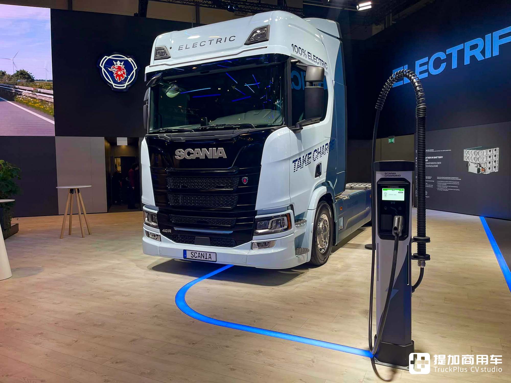 2024IAA:V8发动机、天然气+Super动力齐亮相,纯电车型扩展,斯堪尼亚室内展品解读 - 第20张 - 提加商用车网 2024IAA:V8发动机、天然气+Super动力齐亮相,纯电车型扩展,斯堪尼亚室内展品解读 - 第20张