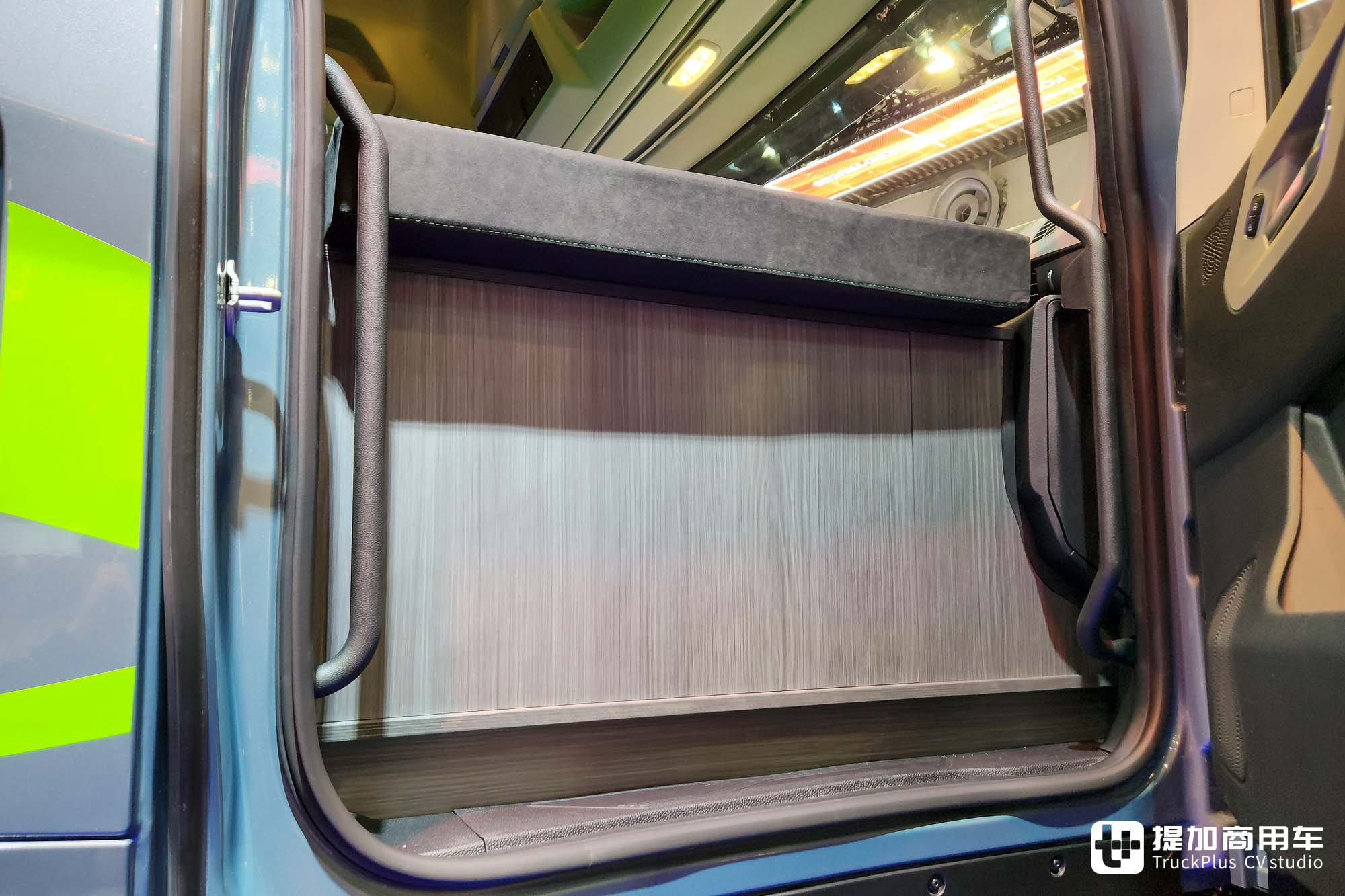 2024IAA:新一代柴油动力链亮相,生活舱车型抢眼,福特卡车展品解读 - 第22张 - 提加商用车网 2024IAA:新一代柴油动力链亮相,生活舱车型抢眼,福特卡车展品解读 - 第22张